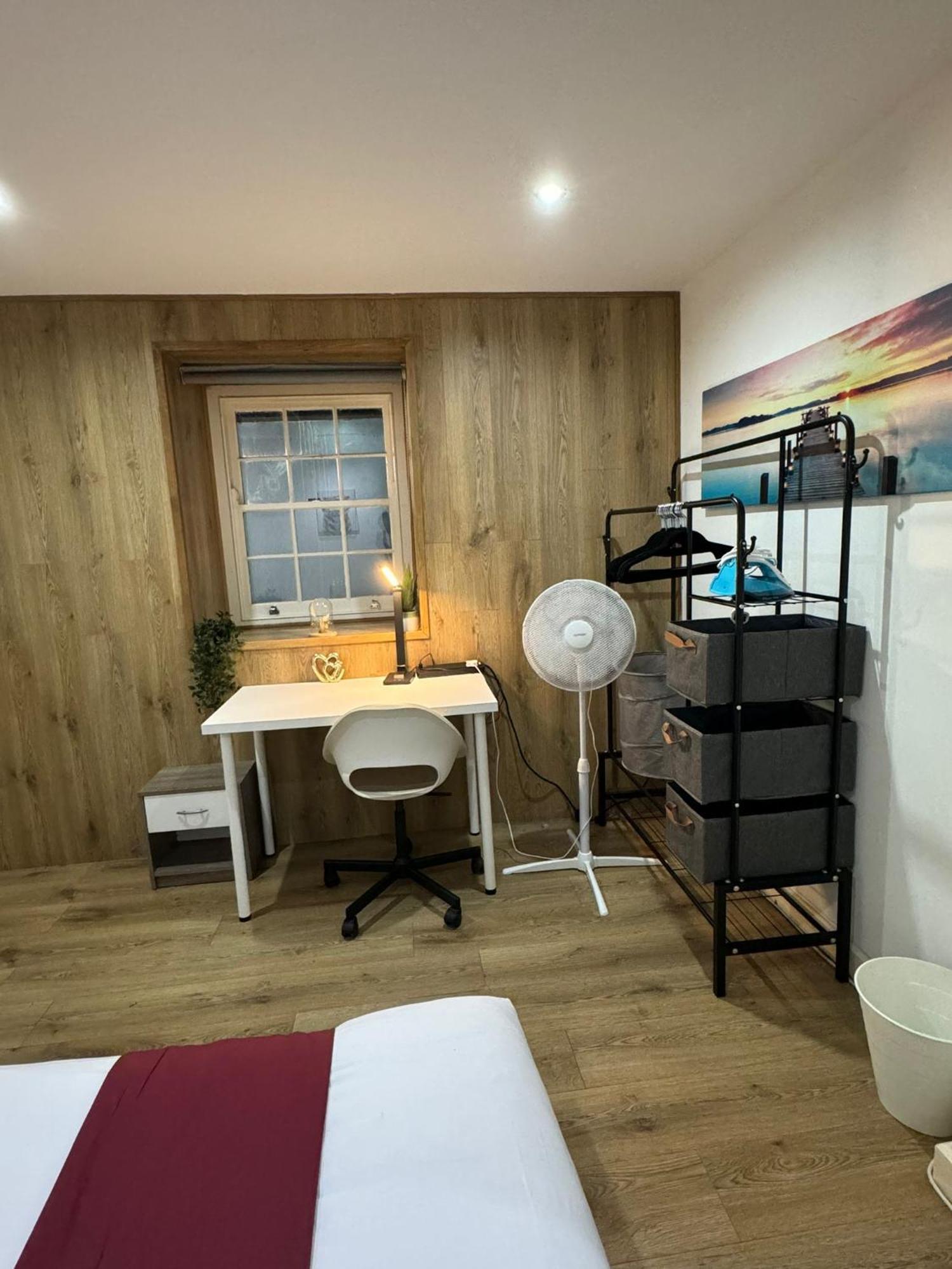 Cozy Two Bedroom Apartment Sleeps 6 Near Camden Market Hw10 Londýn Exteriér fotografie
