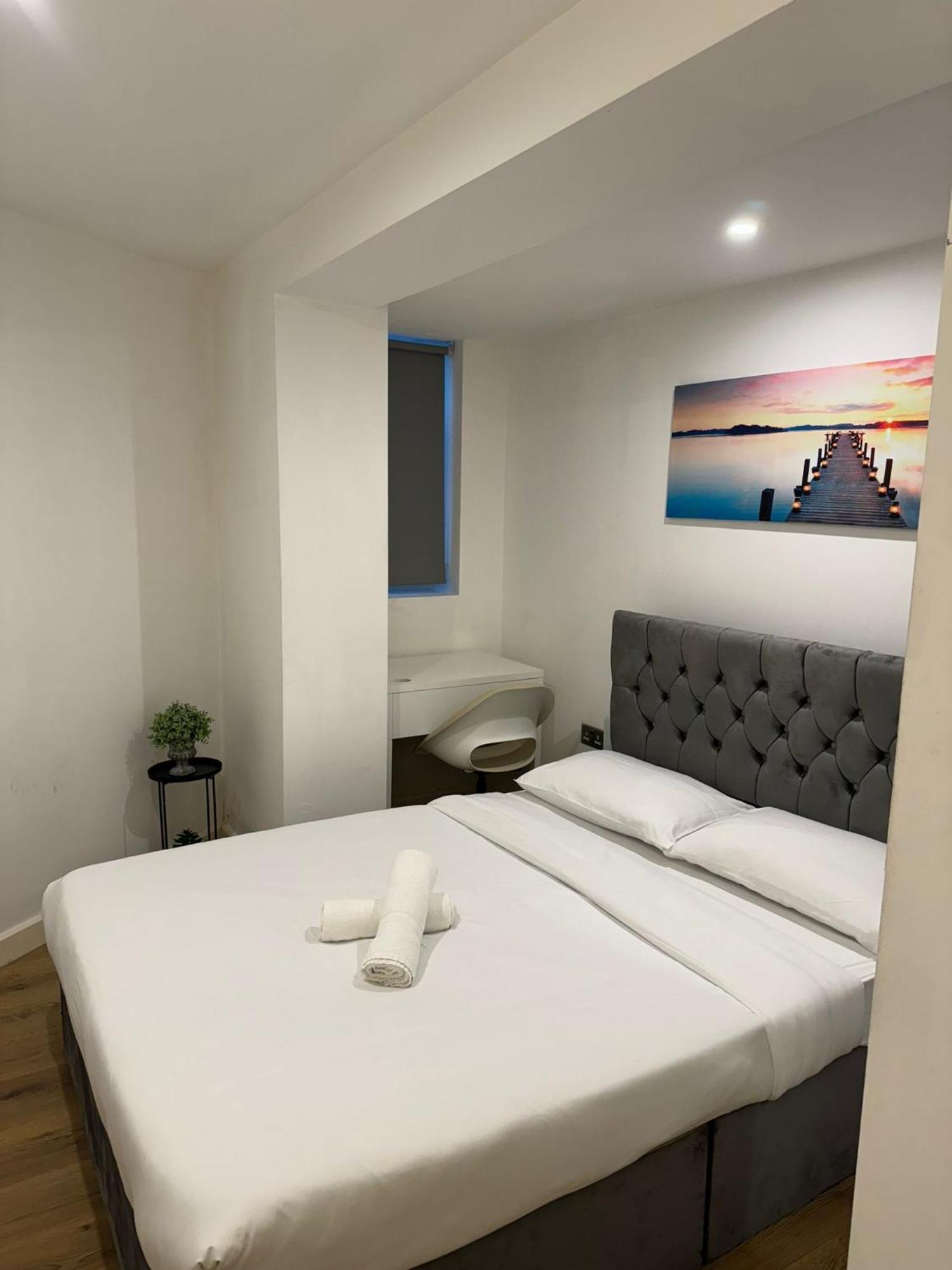 Cozy Two Bedroom Apartment Sleeps 6 Near Camden Market Hw10 Londýn Exteriér fotografie